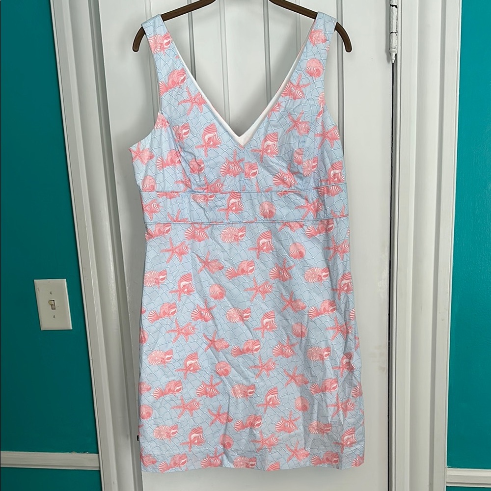 Vineyard Vines Pink and Blue Starfish V-Neck Top